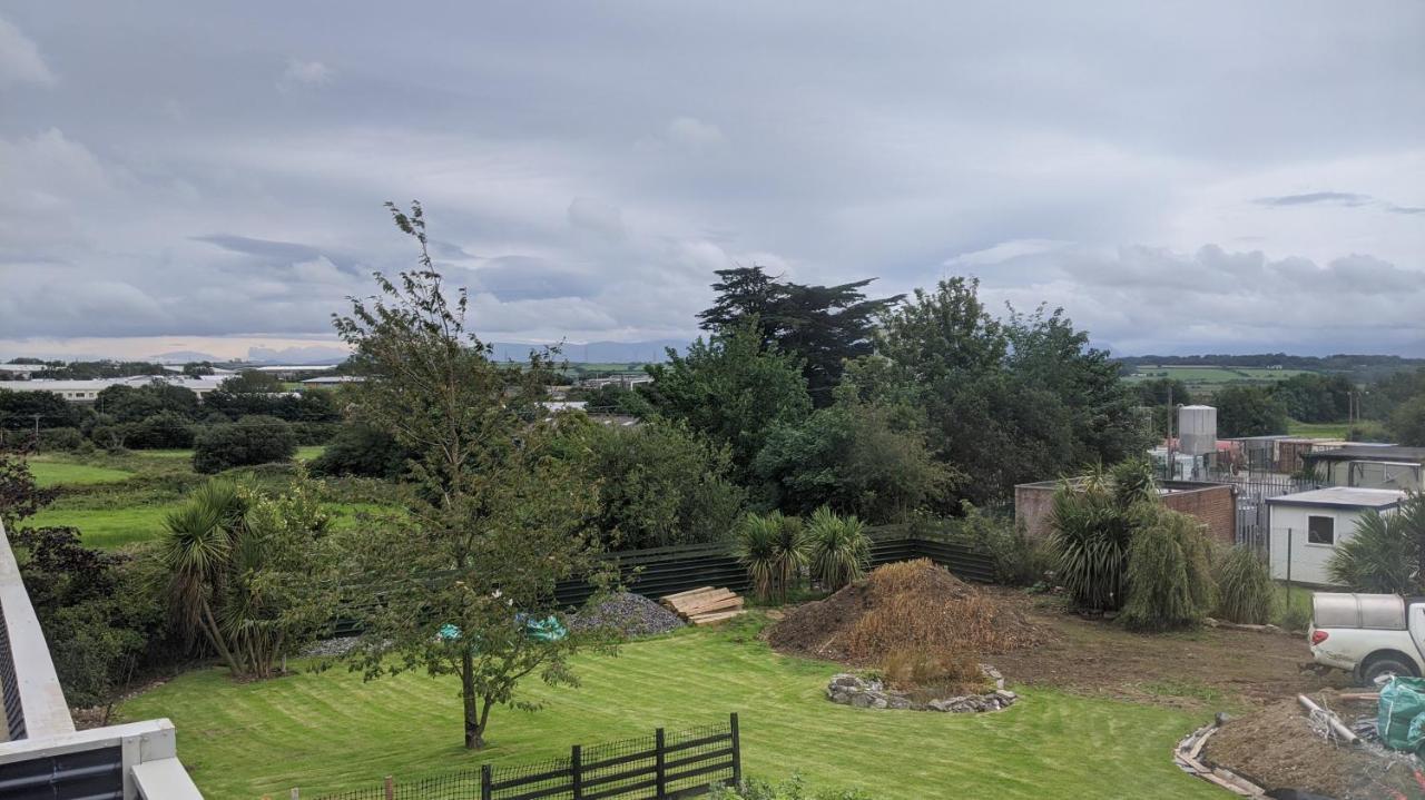 Glennydd House Vila Llangefni Exterior foto